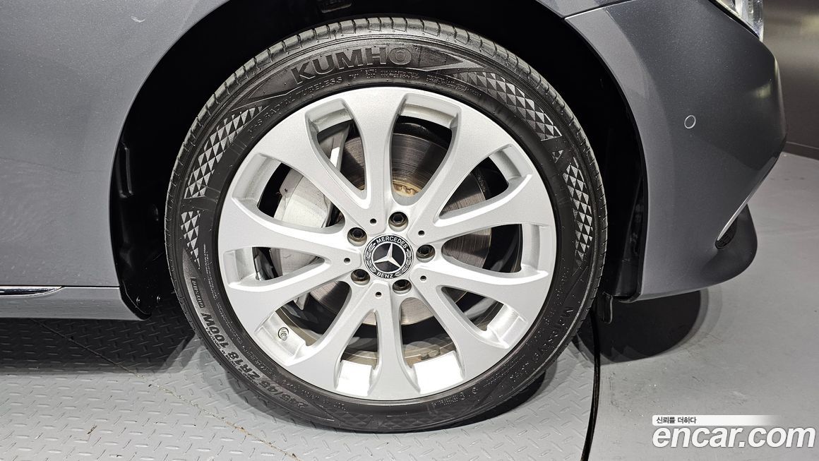 Mercedes-Benz E-Class 2020