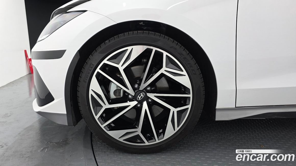 Hyundai Ioniq6 2025