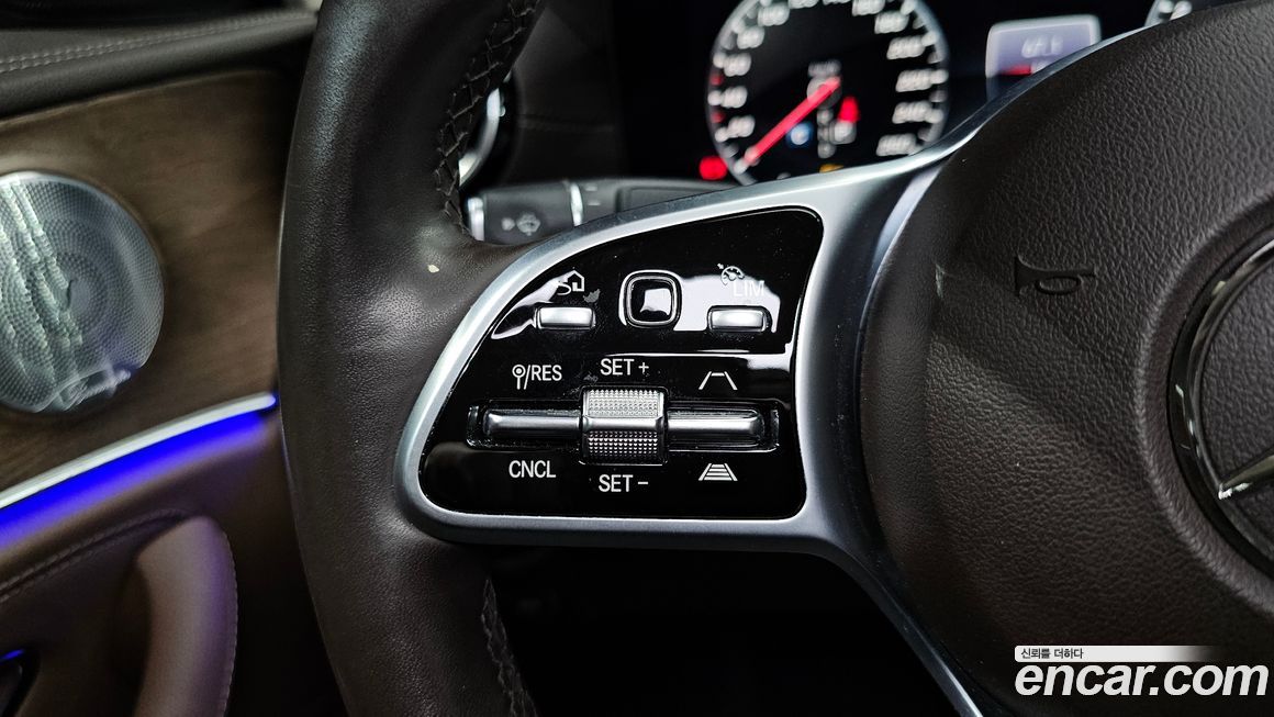 Mercedes-Benz E-Class 2020