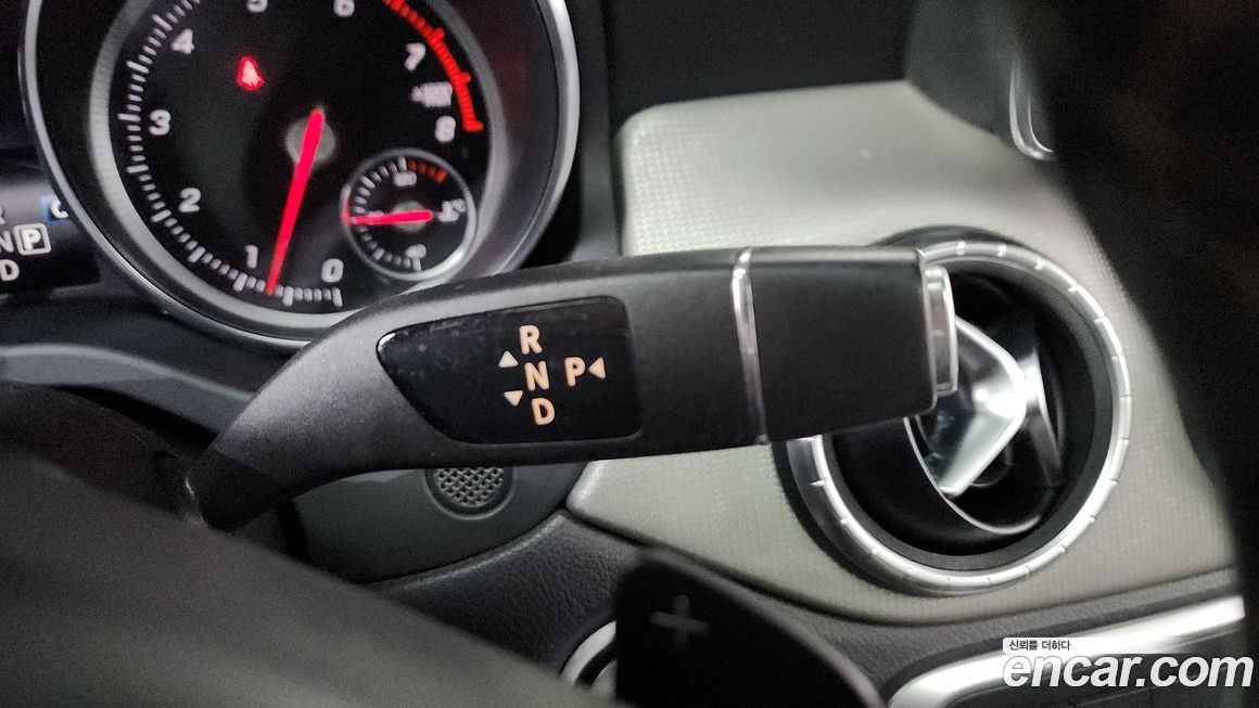 Mercedes-Benz CLA-Class 2017