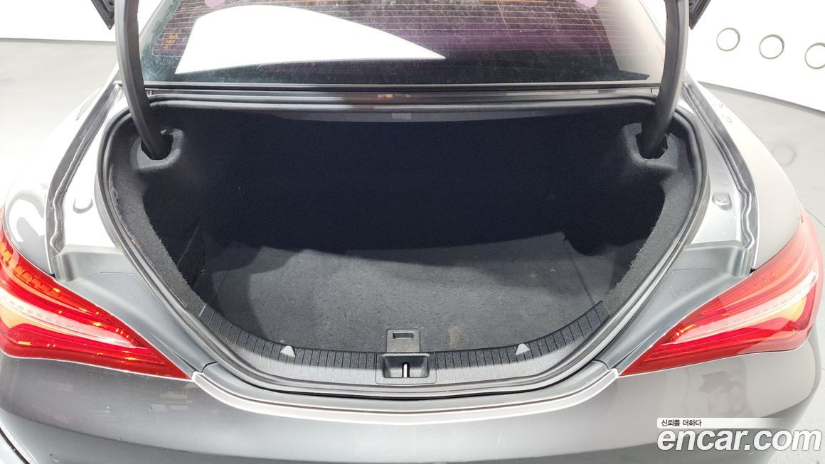 Mercedes-Benz CLA-Class 2017