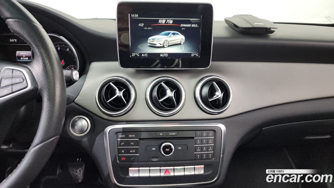 Mercedes-Benz CLA-Class 2017