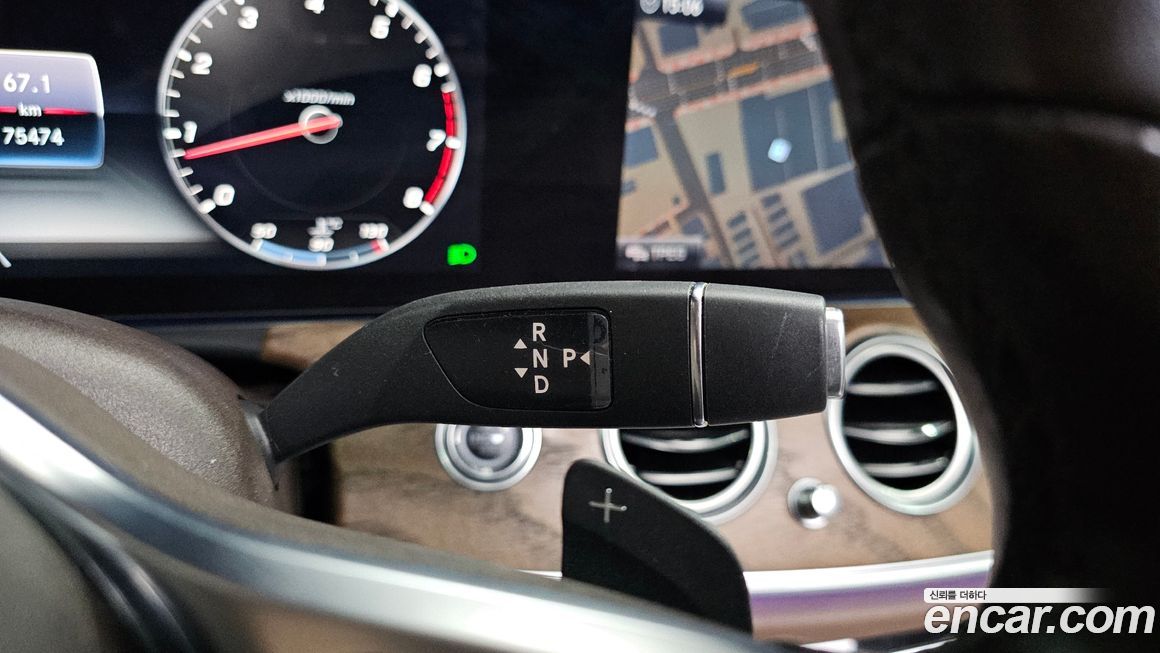 Mercedes-Benz E-Class 2020