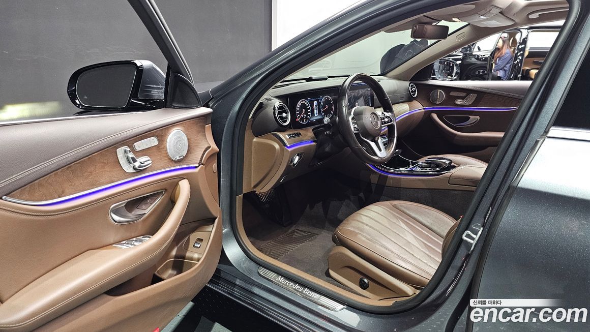 Mercedes-Benz E-Class 2020