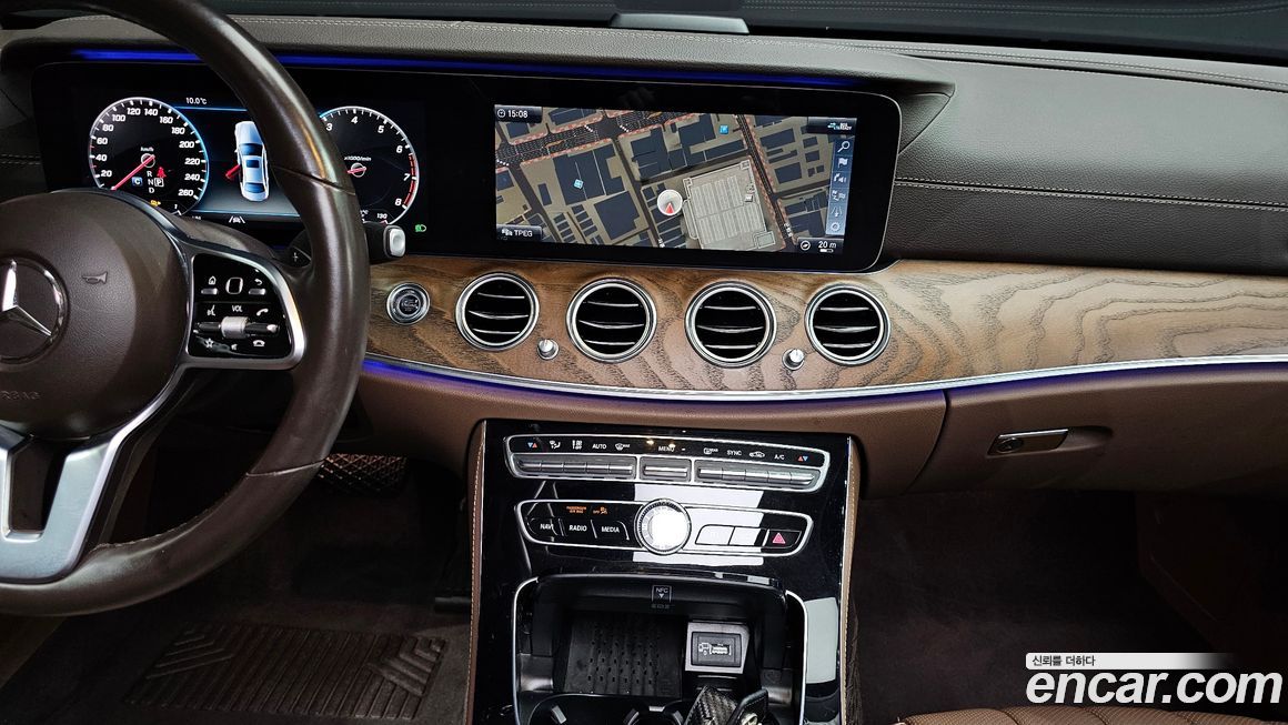 Mercedes-Benz E-Class 2020