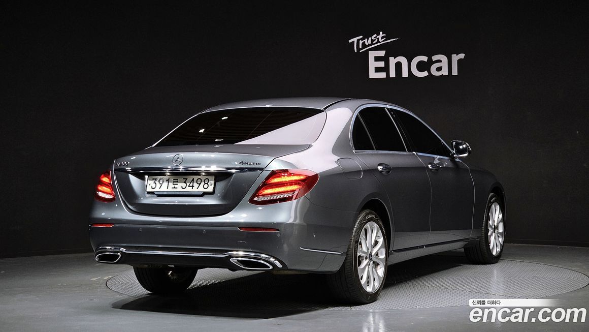 Mercedes-Benz E-Class 2020