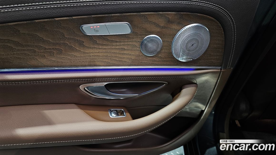 Mercedes-Benz E-Class 2020