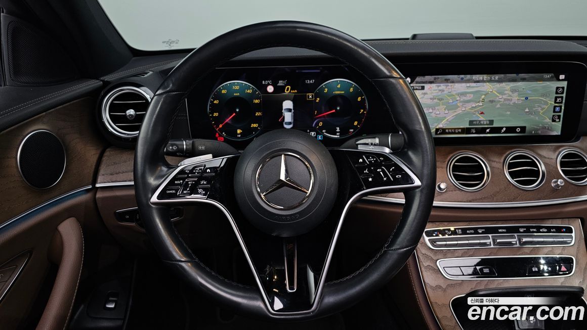 Mercedes-Benz E-Class 2021