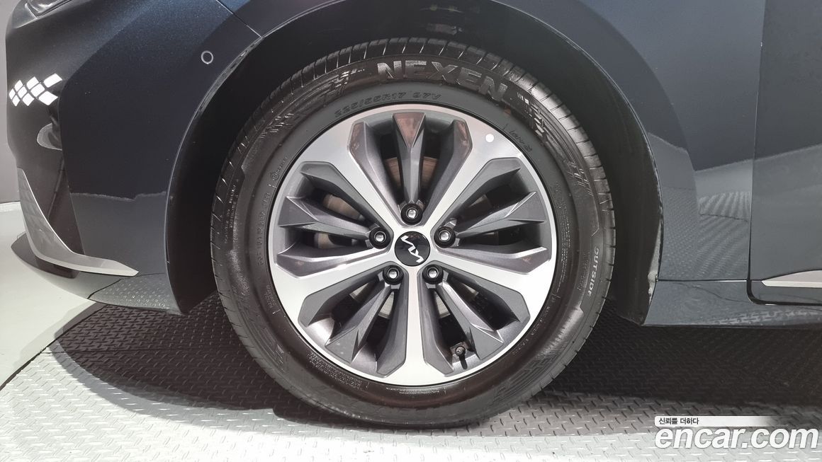 Kia K8 2023