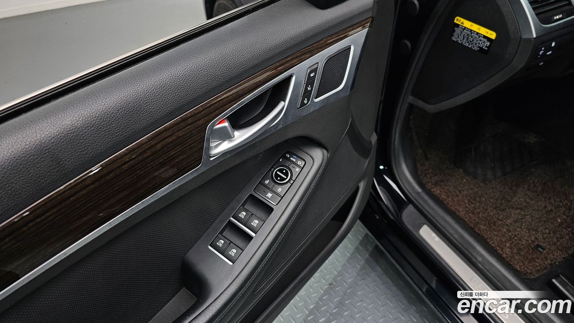Genesis G80 2017