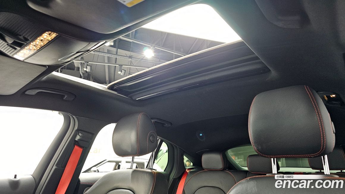 Mercedes-Benz GLC-Class 2019