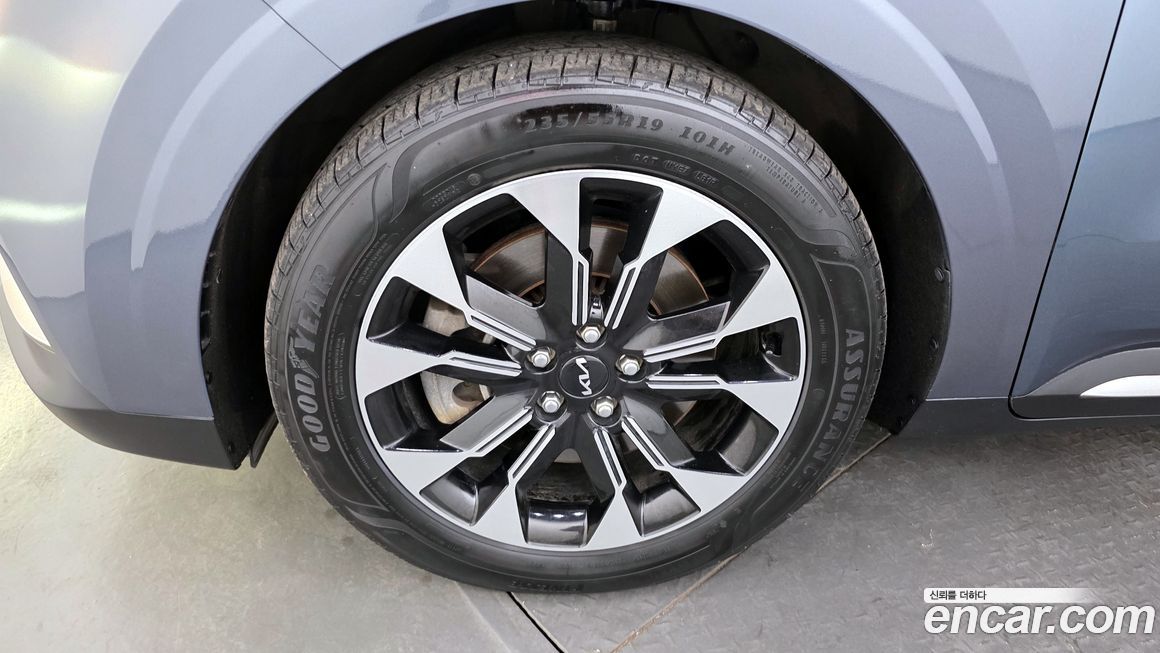 Kia Canival 2023