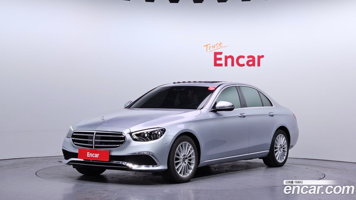 Mercedes-Benz E-Class 2021