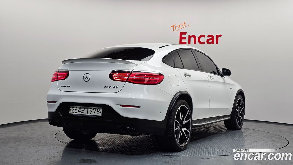 Mercedes-Benz GLC-Class 2019