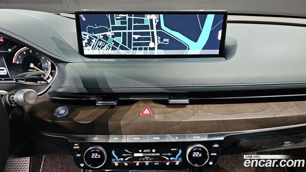 Genesis G80 2021