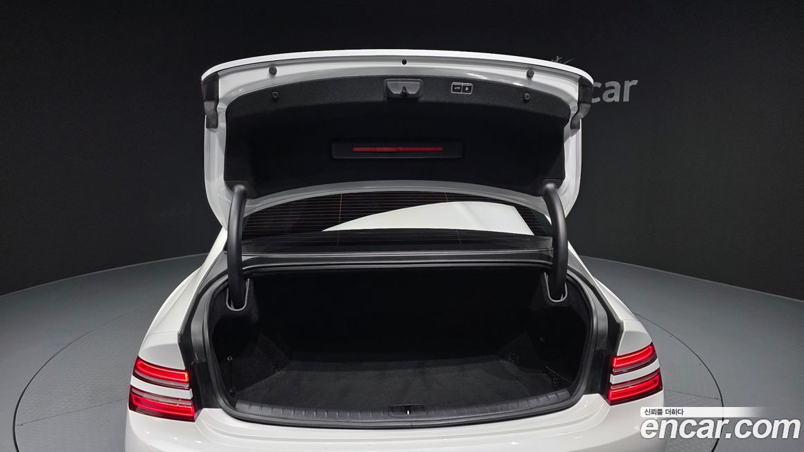 Genesis G80 2021