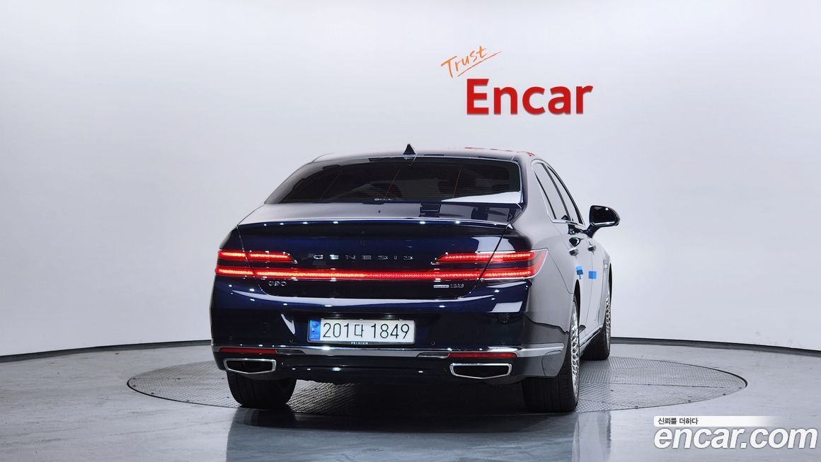 Genesis G90 2020