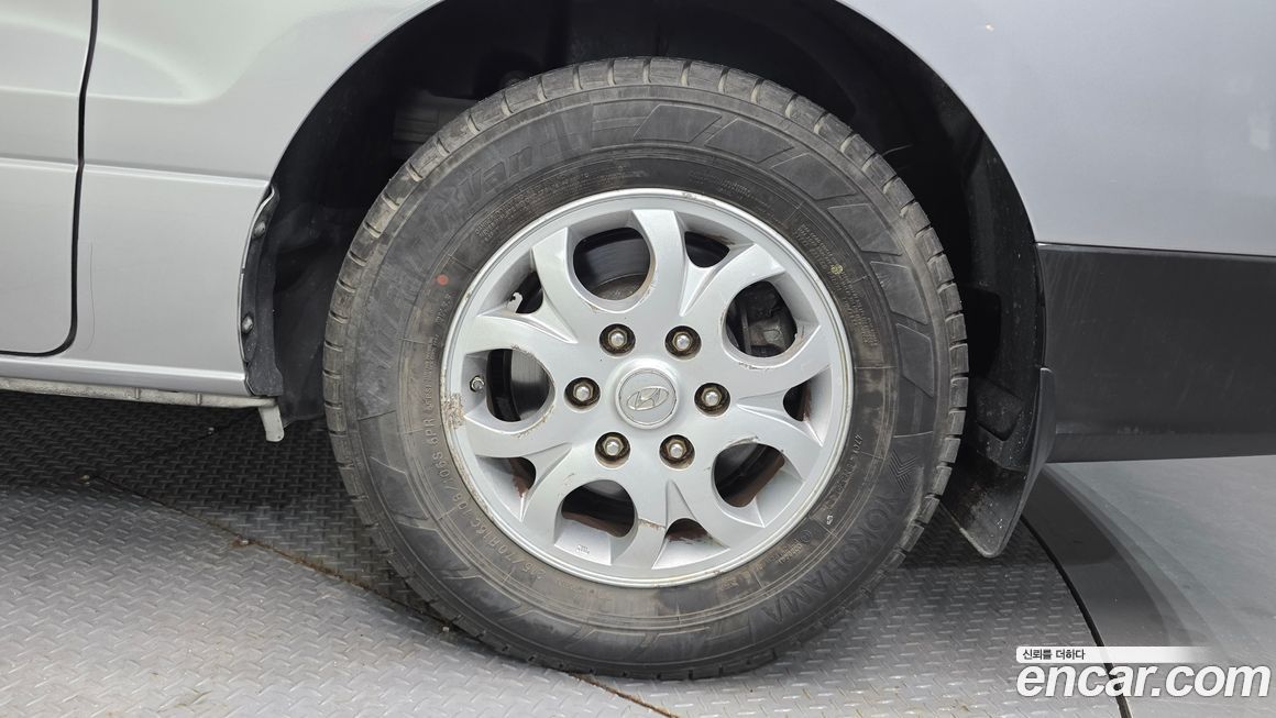 Hyundai Starex 2019
