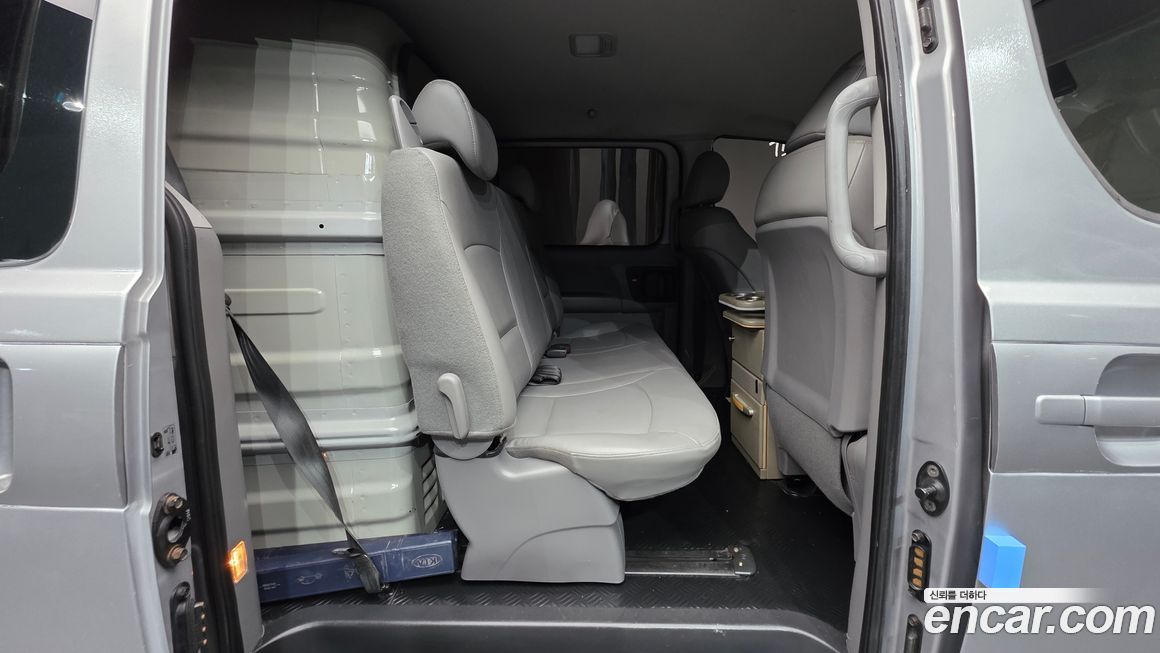 Hyundai Starex 2019