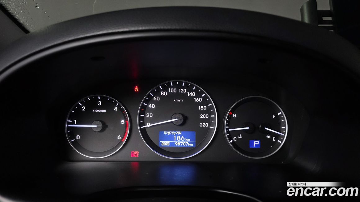 Hyundai Starex 2019
