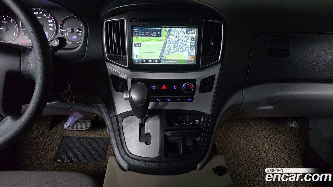 Hyundai Starex 2019