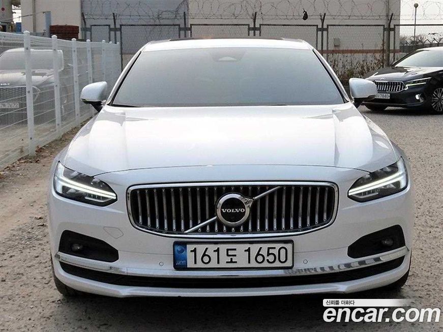 Volvo S90 2022