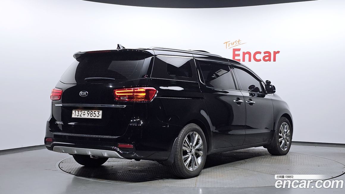 Kia Canival 2019