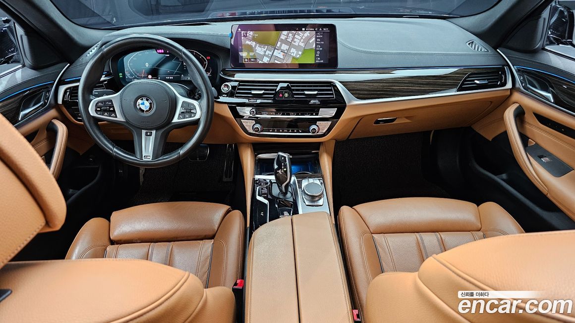 BMW 5-Series 2021