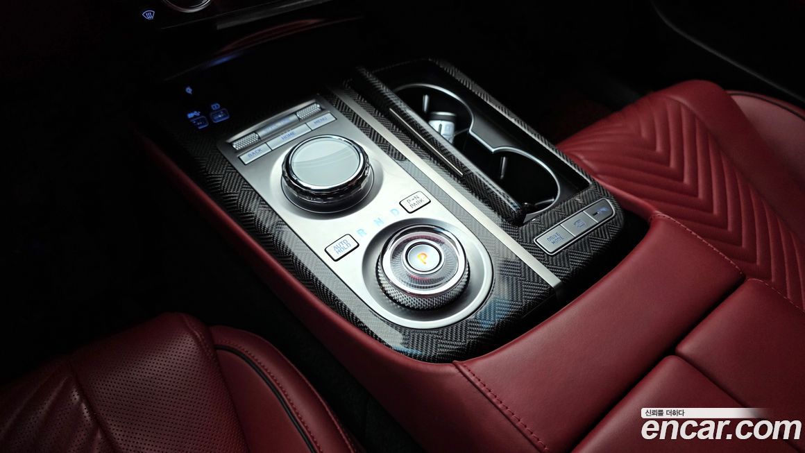 Genesis G80 2023