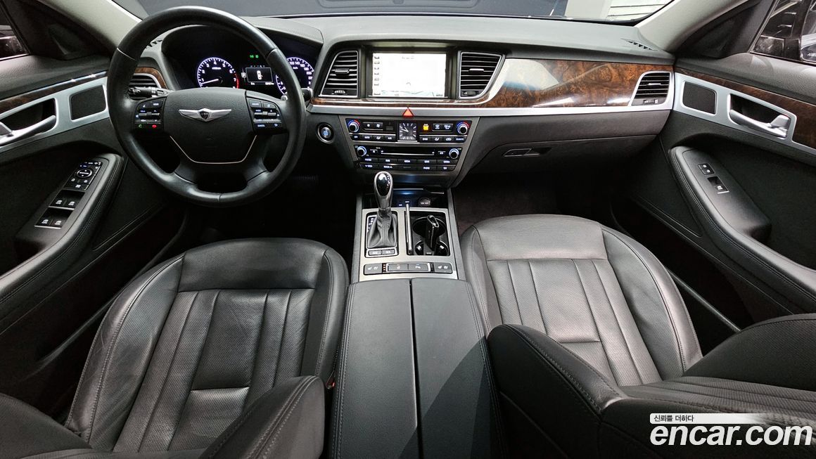 Hyundai Genesis 2016