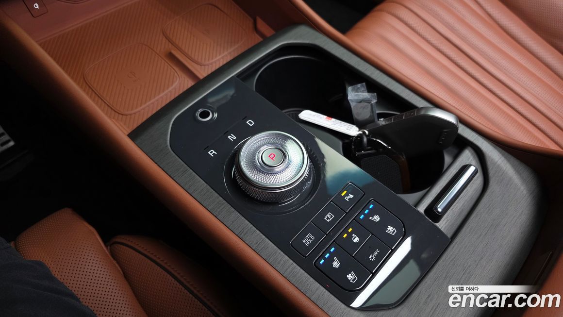 Kia K8 2025