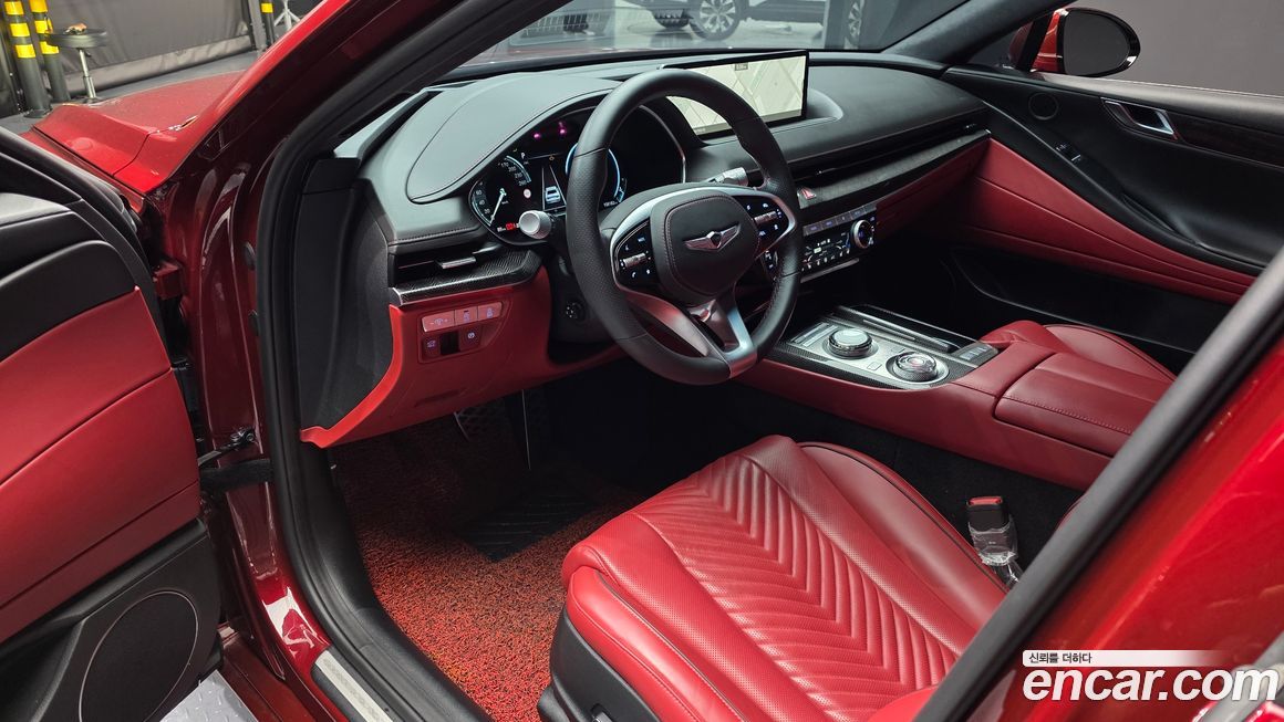 Genesis G80 2023