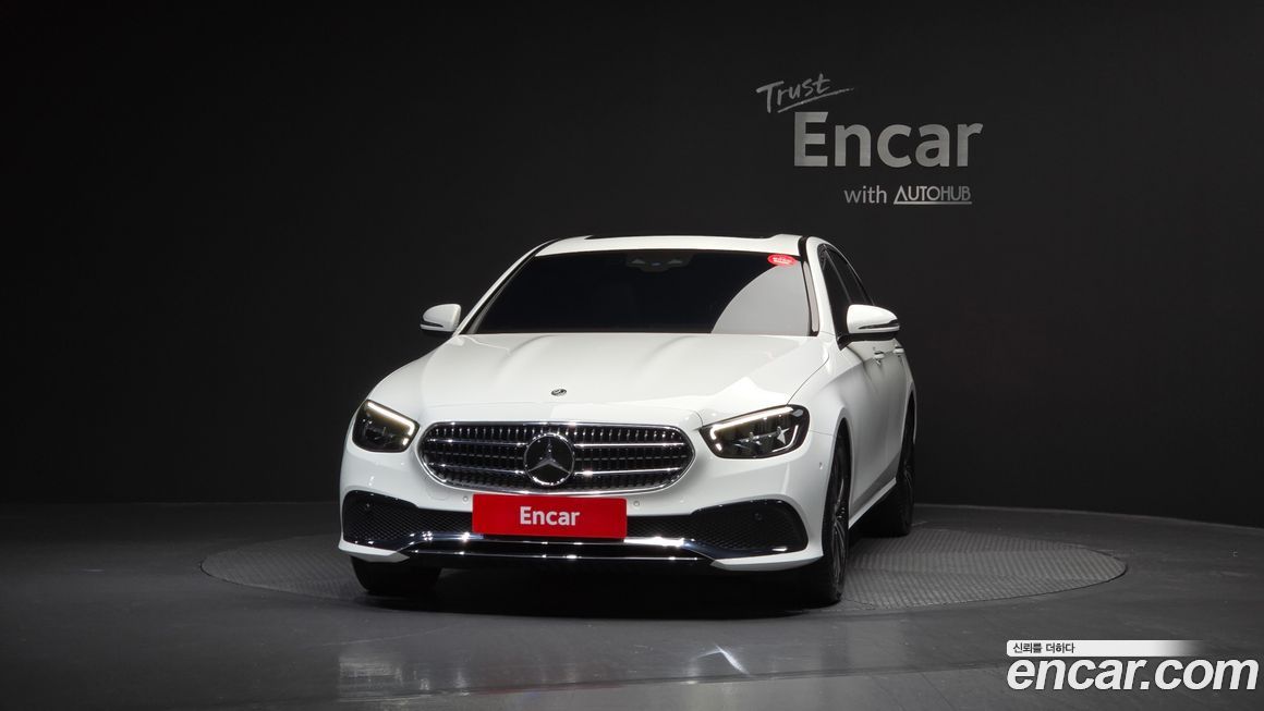 Mercedes-Benz E-Class 2021