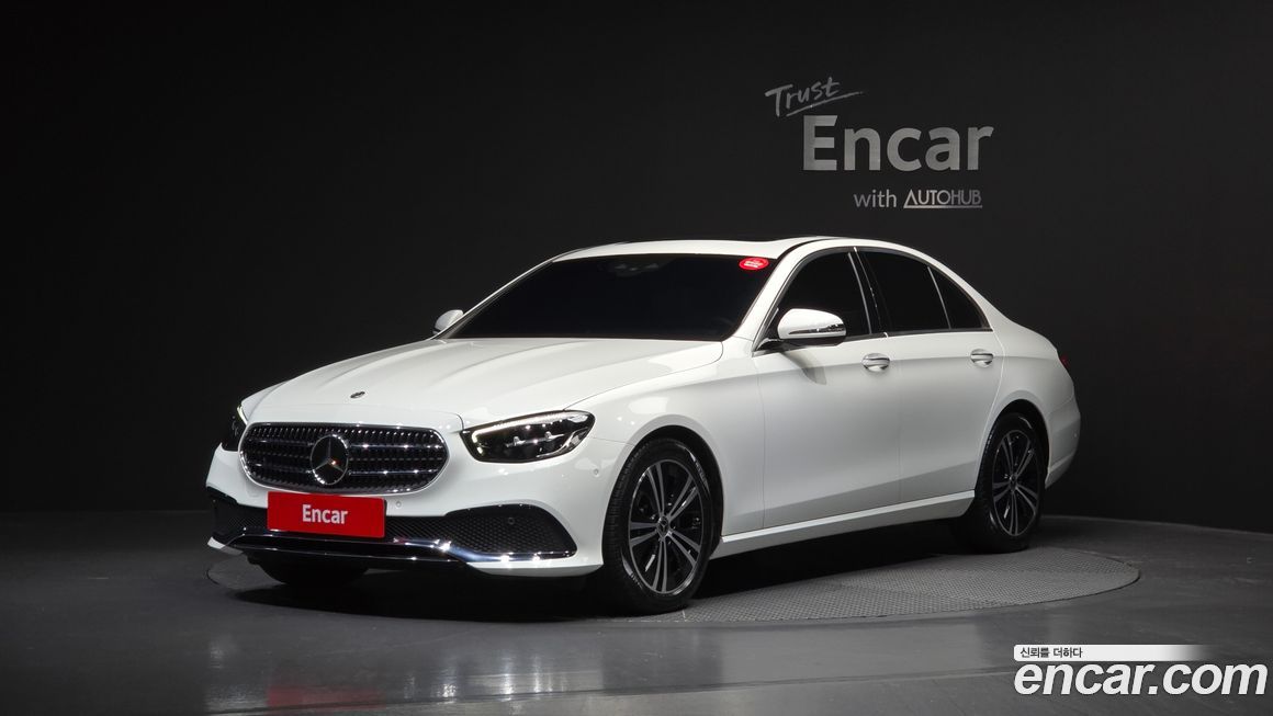 Mercedes-Benz E-Class 2021
