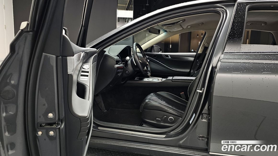 Genesis G80 2021