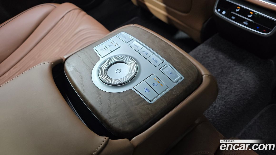 Genesis G80 2021