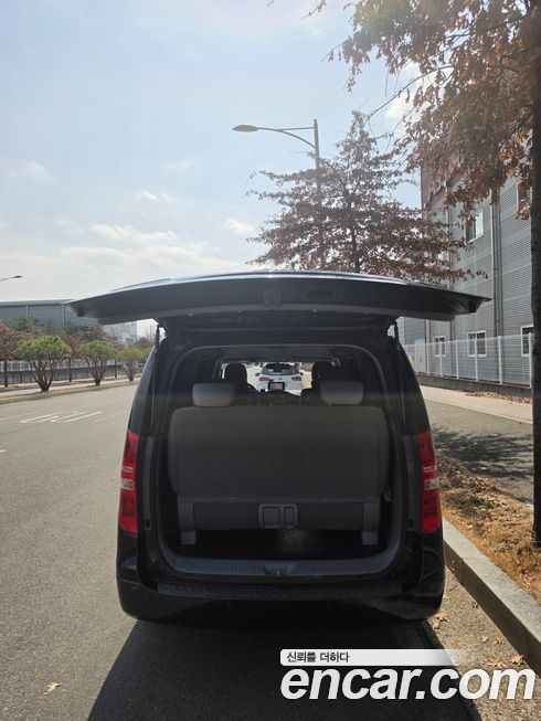 Hyundai Starex 2019