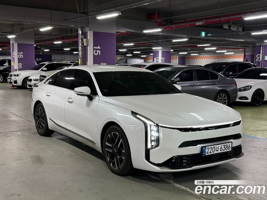 Kia K8 2025