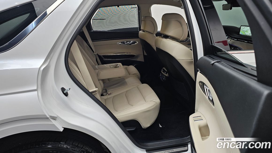 Genesis GV70 2024
