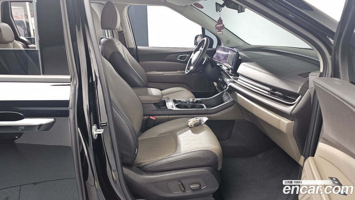 Kia Canival 2025