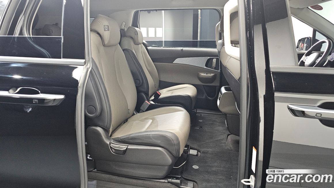 Kia Canival 2025