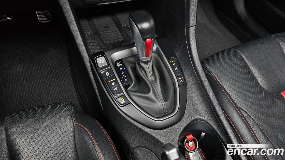 Hyundai Veloster 2019