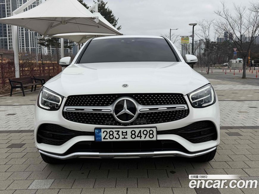 Mercedes-Benz GLC-Class 2023