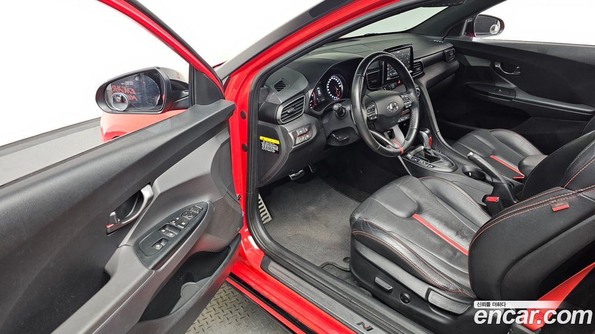 Hyundai Veloster 2019