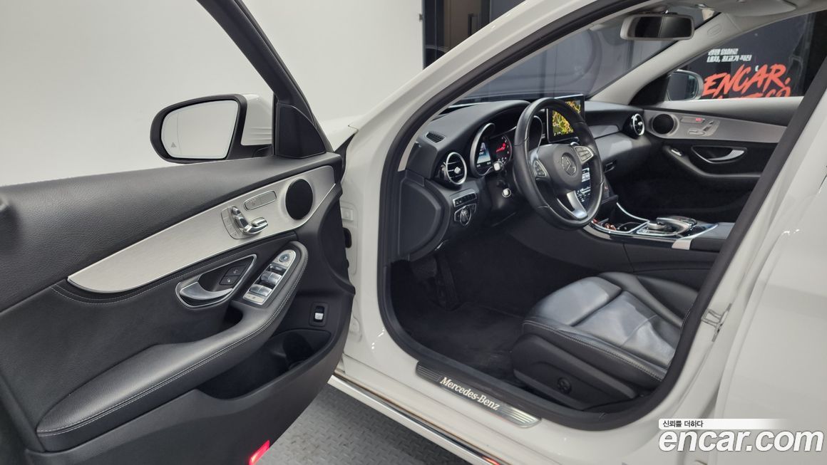 Mercedes-Benz C-Class 2016