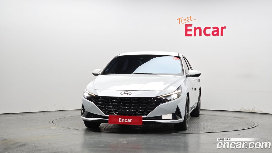 Hyundai AVANTE 2021