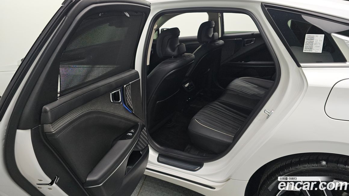 Kia K8 2025