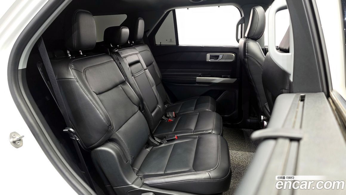 Ford Explorer 2023