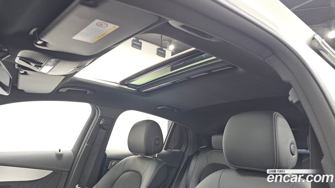 Mercedes-Benz GLC-Class 2019