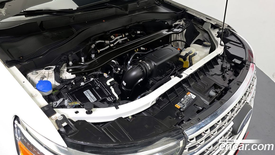 Ford Explorer 2023